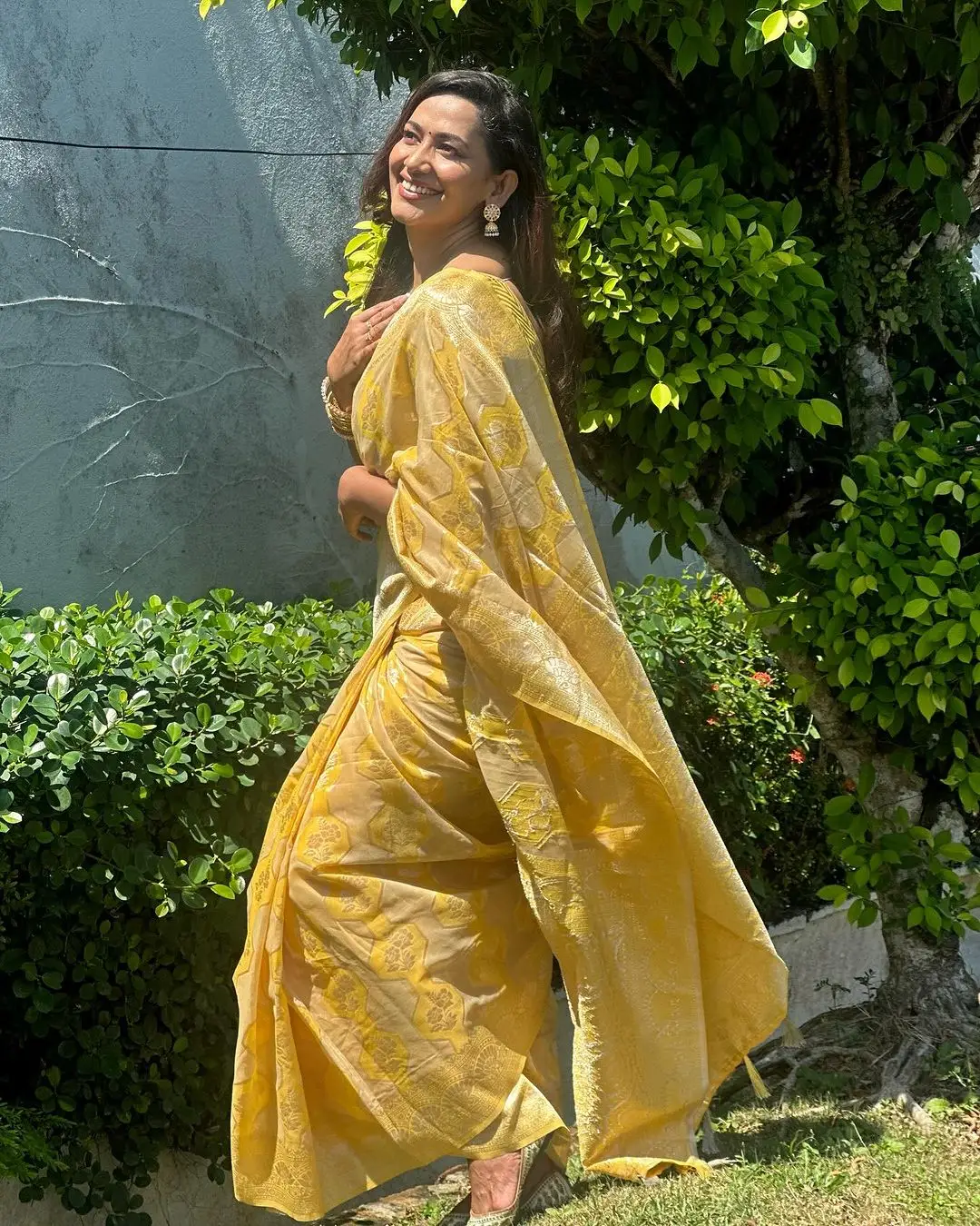 Indian Actress Sanjana Singh in Traditional Yellow Color Saree Blouse